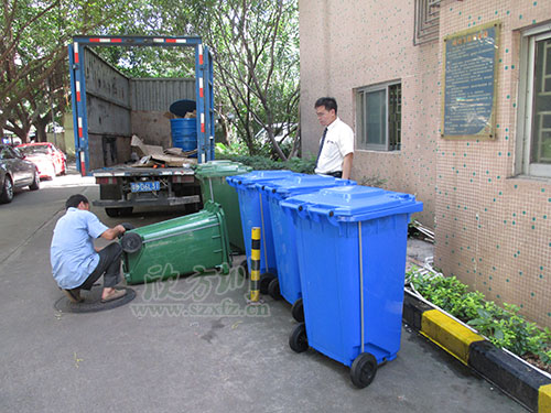 新增塑料分類垃圾桶！牛市東西路“美顏”